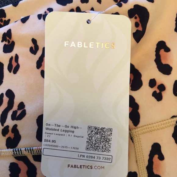 Small On the Go Fabletics desert leopard leggings. Brand NEW tags on. - Picture 4 of 5
